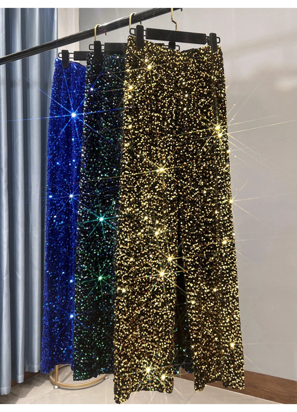 Sequined High-Waist Leggings with Statement Pendant Details